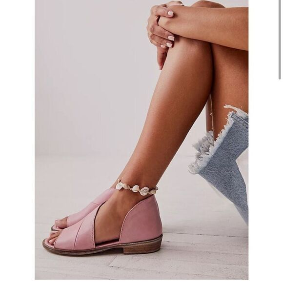 Free People Mount Blanc Pink Leather Sandal in Sz 8.5 (39) New in Box - Picture 2 of 13